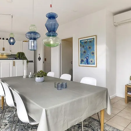 Holiday home 4 Star Holiday Home In Humble-By Traum
